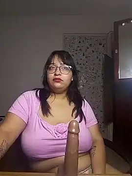 Angiee2001 online show from 01-19-25, 02:25