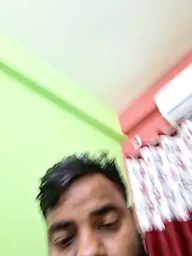 Snapshot of Rmoeo92 chatting on 02-04-26, 04:13 Rmoeo92 online show from 02-04-26, 04:13