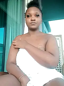 Snapshot of Ebony_butt chatting on 06-28-26, 02:34 Ebony butt online show from 06-28-26, 02:34