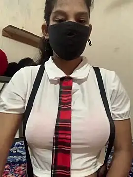 hottiess69 online show from 09-19-25, 05:31