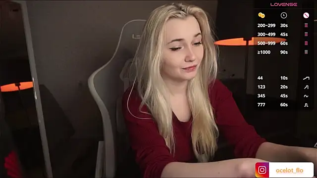 Snapshot of Lisa_003 chatting on 12-05-24, 07:17 Lisa 003 online show from 12-05-24, 07:17