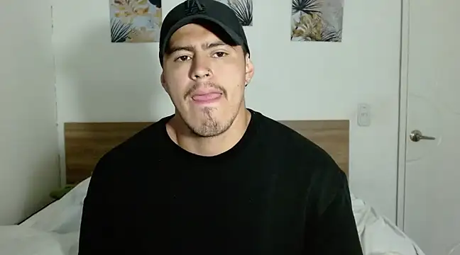 Snapshot of Baltazar_Dupont chatting on 01-24-25, 12:20 Baltazar Dupont online show from 01-24-25, 12:20