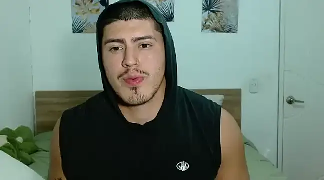 Snapshot of Baltazar_Dupont chatting on 02-20-25, 02:29 Baltazar Dupont online show from 02-20-25, 02:29