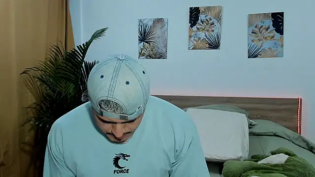 Snapshot of Baltazar_Dupont chatting on 03-13-25, 10:57 Baltazar Dupont online show from 03-13-25, 10:57