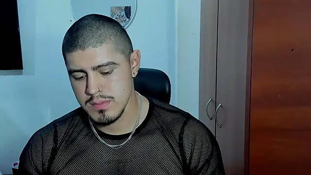 Snapshot of Baltazar_Dupont chatting on 11-29-25, 02:25 Baltazar Dupont online show from 11-29-25, 02:25