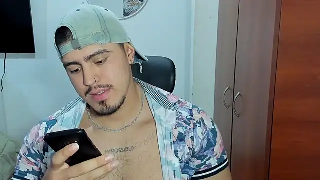 Snapshot of Baltazar_Dupont chatting on 12-04-25, 01:59 Baltazar Dupont online show from 12-04-25, 01:59