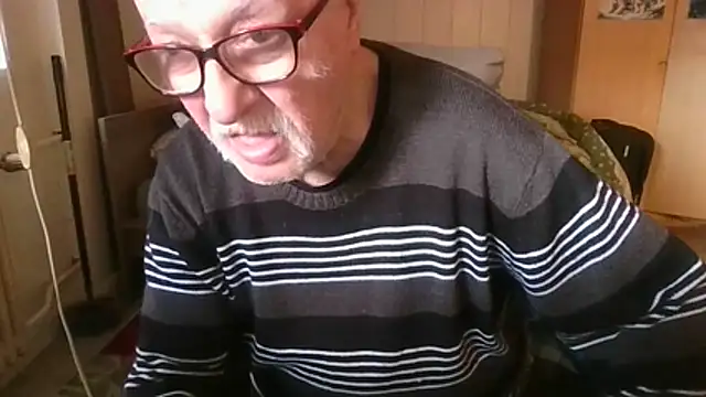 Sammy1660 online show from 04-14-26, 02:45