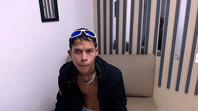 Levis Montes online show from 01-31-25, 12:51