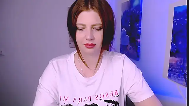 Lizzy Love online show from 12-15-25, 12:53