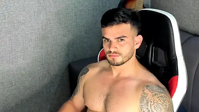 Ricardogo19 online show from 11-09-25, 04:27