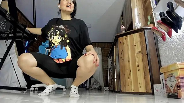 Snapshot of Cristina_Vanegas631 chatting on 11-23-25, 09:58 Cristina Vanegas631 online show from 11-23-25, 09:58