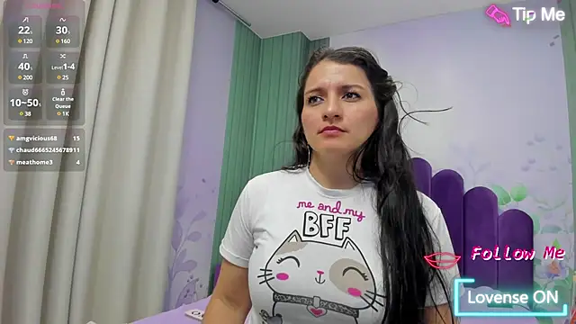 Emelyross  online show from 02-25-25, 12:03