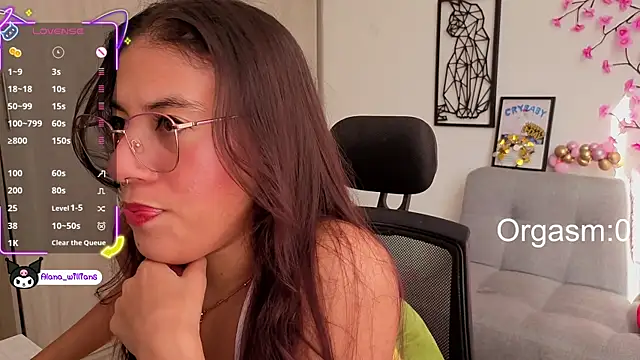 1Alana W online show from 05-31-26, 01:18