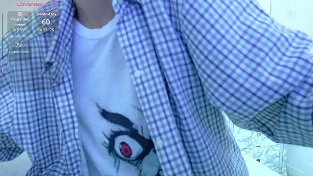 Snapshot of yourcuteneighbourr chatting on 12-03-25, 03:03 yourcuteneighbourr online show from 12-03-25, 03:03