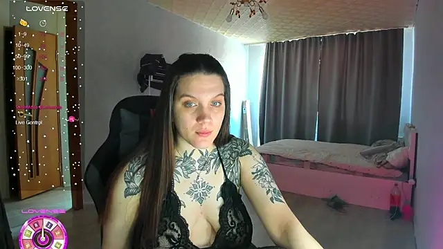 Snapshot of AizaRose chatting on 03-03-26, 07:36 AizaRose online show from 03-03-26, 07:36