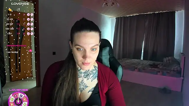 Snapshot of AizaRose chatting on 03-04-26, 07:14 AizaRose online show from 03-04-26, 07:14