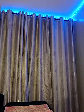 C-yoyo online show from 04-12-26, 09:42