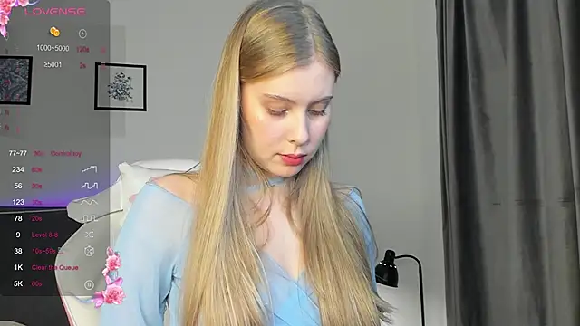 elliediaz online show from 10-11-25, 07:23