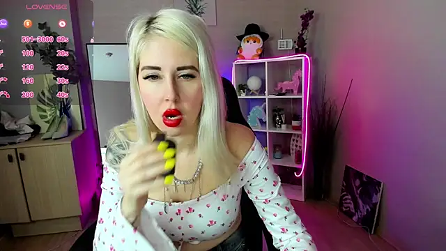 Snapshot of Mermaid_N chatting on 05-01-26, 01:32 Mermaid N online show from 05-01-26, 01:32