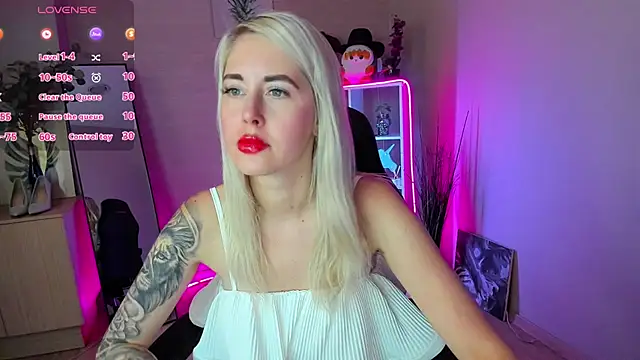 Snapshot of Mermaid_N chatting on 06-05-26, 01:34 Mermaid N online show from 06-05-26, 01:34