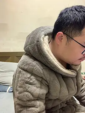 lililiwuwuwu online show from 03-07-25, 01:18