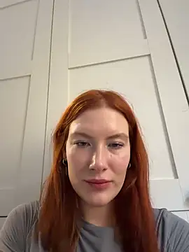Snapshot of Liv_Fay chatting on 04-03-26, 01:09 Liv Fay online show from 04-03-26, 01:09