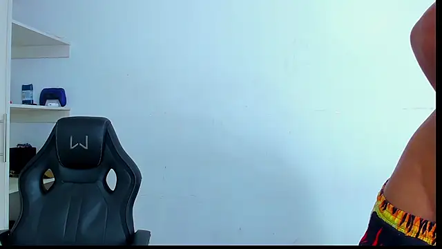 dominic smith  online show from 12-23-24, 02:02