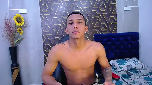 Snapshot of dominic_smith_ chatting on 03-30-26, 03:18 dominic smith online show from 03-30-26, 03:18