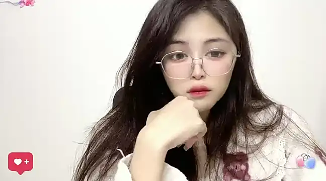 Snapshot of ---MIA--- chatting on 02-07-25, 02:15 ---MIA--- online show from 02-07-25, 02:15