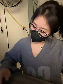 Snapshot of Jenni_nana chatting on 12-11-24, 03:24 Jenni nana online show from 12-11-24, 03:24