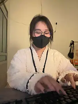 Snapshot of Jenni_nana chatting on 12-14-24, 09:07 Jenni nana online show from 12-14-24, 09:07