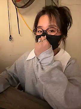 Snapshot of Jenni_nana chatting on 12-31-24, 10:58 Jenni nana online show from 12-31-24, 10:58