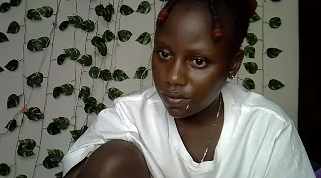 Snapshot of sexybree_ chatting on 01-21-25, 07:39 sexybree  online show from 01-21-25, 07:39