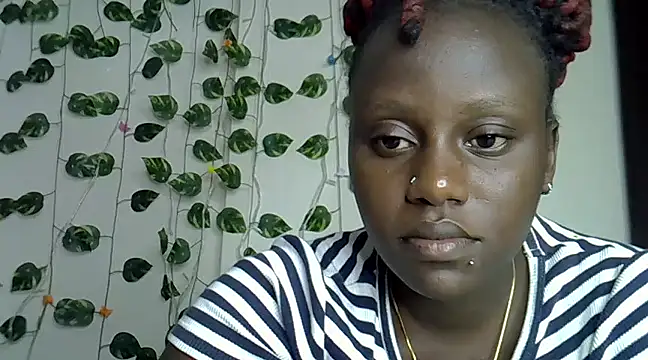 Snapshot of sexybree_ chatting on 02-05-25, 06:48 sexybree  online show from 02-05-25, 06:48