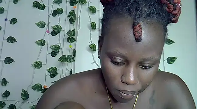 Snapshot of sexybree_ chatting on 02-20-25, 06:35 sexybree  online show from 02-20-25, 06:35