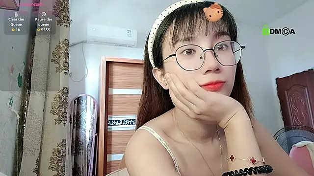 Lili 666 online show from 10-10-25, 01:48