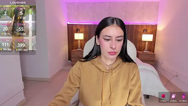 karlaa james online show from 04-25-26, 11:02