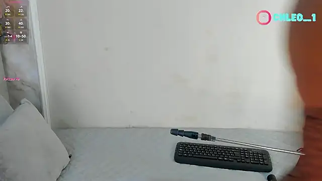 Chleo   online show from 03-25-26, 01:39