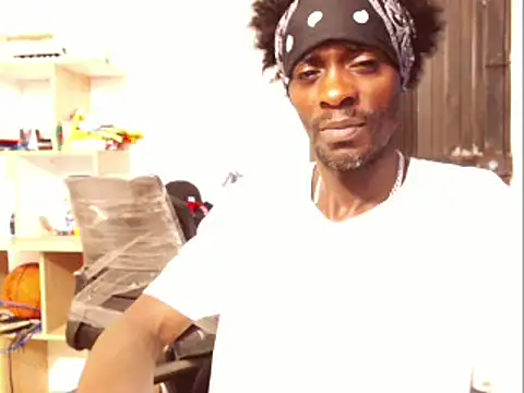 phillip-hot online show from 01-30-25, 04:06