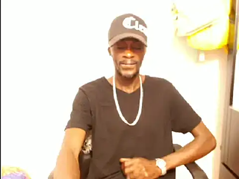 phillip-hot online show from 03-17-25, 04:33