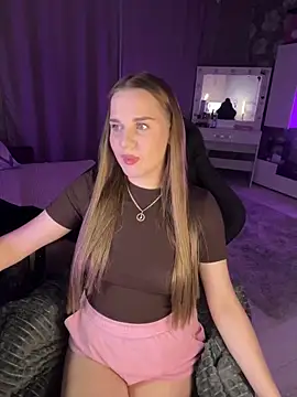 Lexi noah online show from 09-25-25, 09:40