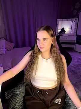 Lexi noah online show from 10-24-25, 09:33