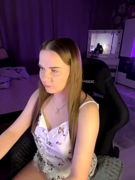 Lexi noah online show from 11-09-25, 10:08