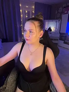 Lexi noah online show from 12-13-25, 09:20