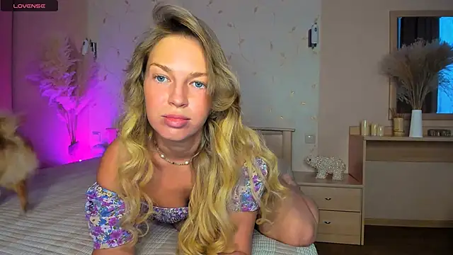 Snapshot of Jeanne_Williams chatting on 02-10-25, 03:24 Jeanne Williams online show from 02-10-25, 03:24