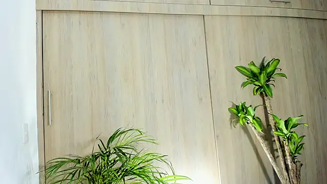 filletatouee online show from 10-30-25, 04:03