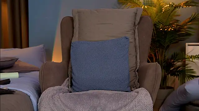  keeti  online show from 03-22-25, 06:36