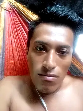 Snapshot of Henrry309 chatting on 07-13-26, 03:37 Henrry309 online show from 07-13-26, 03:37