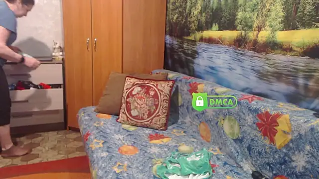 Snapshot of RositaSky chatting on 12-08-24, 09:13 RositaSky online show from 12-08-24, 09:13