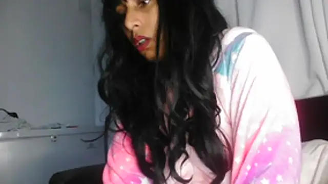 Snapshot of Atalaya31 chatting on 10-16-25, 03:40 Atalaya31 online show from 10-16-25, 03:40